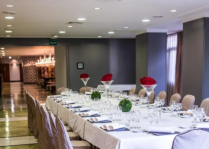 Leonardo Hotel Granada
